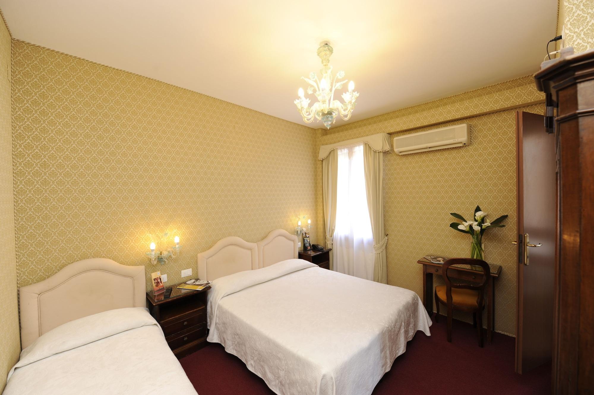 Hotel Villa Rosa เวนิส ภายนอก รูปภาพ